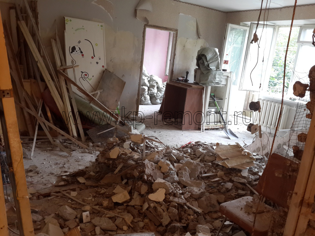 Демонтаж стен в квартире студии